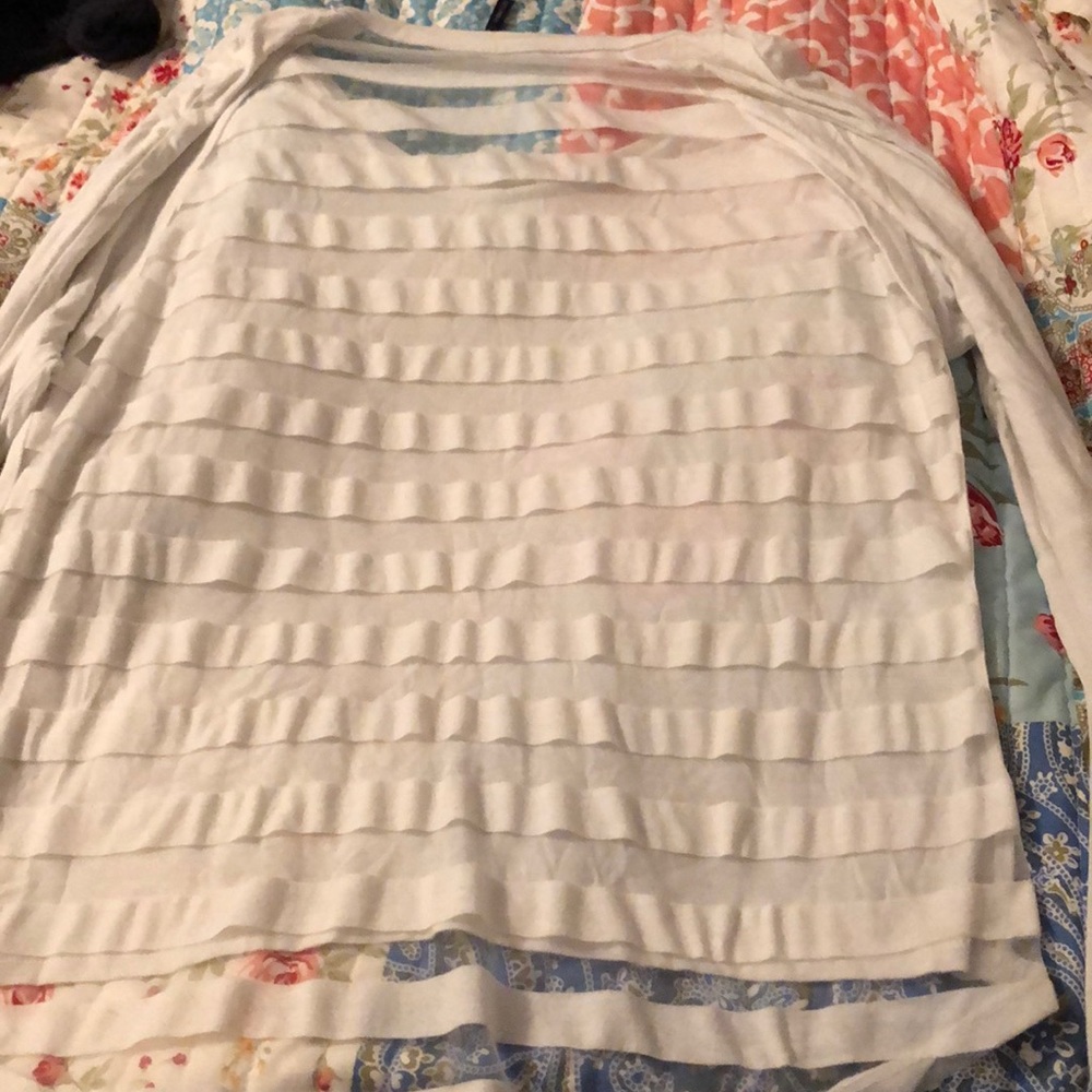 Long sleeved top